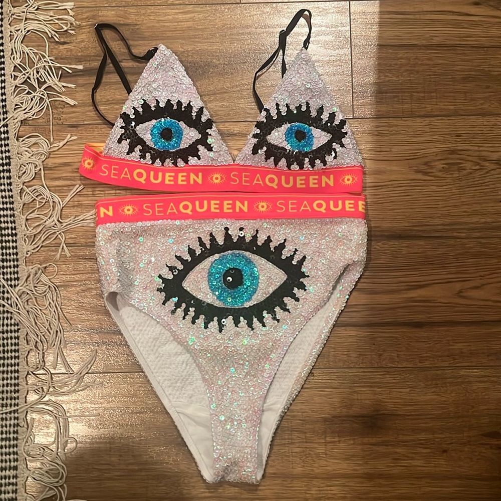 Sea queen white evil eye bikini